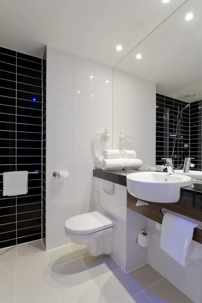 Holiday Inn Express Amsterdam - Schiphol By Ihg Hoofddorp