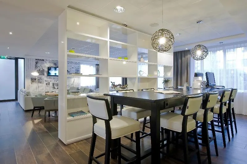Hotel Holiday Inn Express Amsterdam - Schiphol By Ihg Hoofddorp
